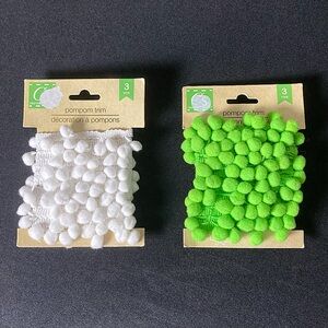 Pom Pom Trim 3 Yards Set of 2 White And Green 108”